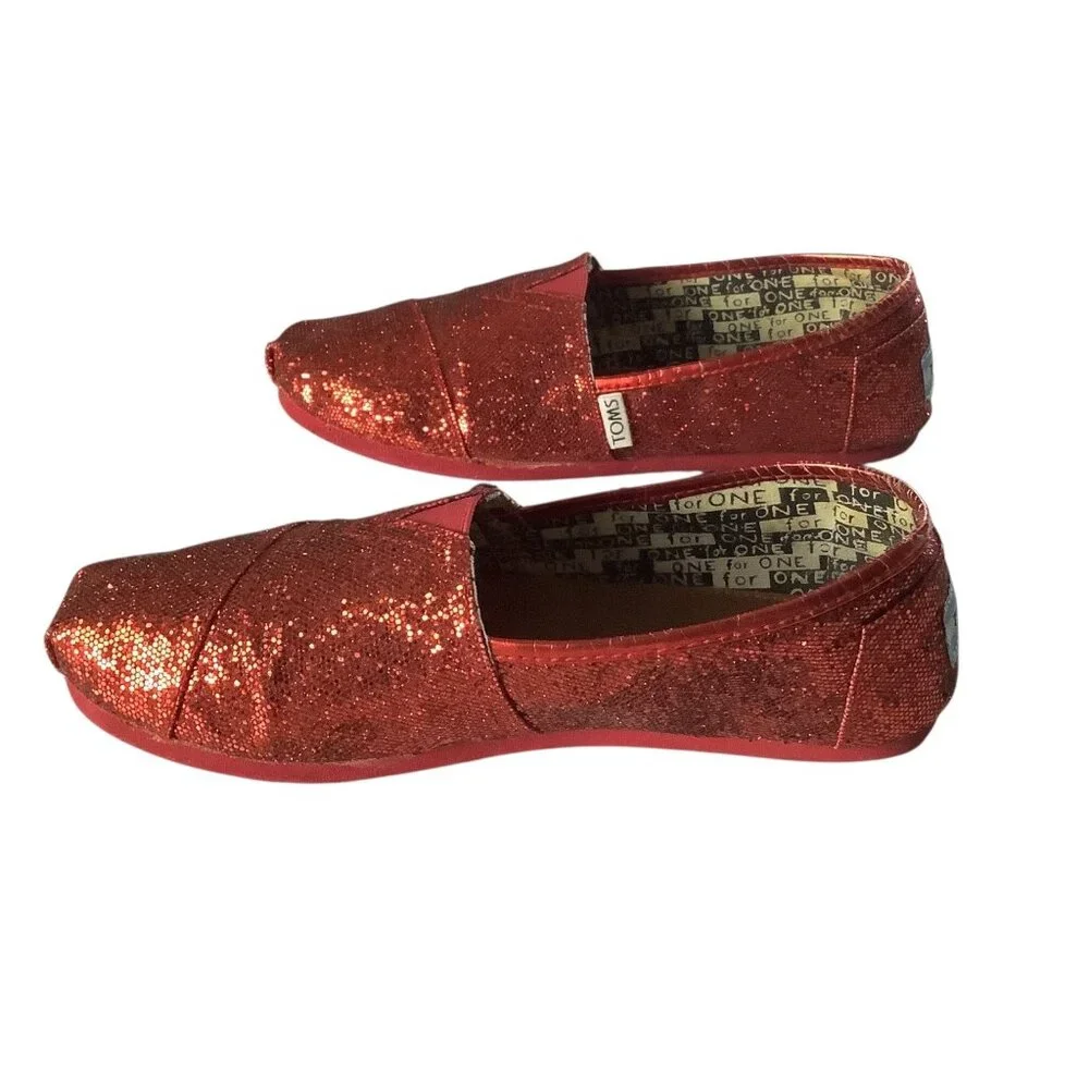Toms Youth Classic Red Glitter Slip On Shoes Size 5.5‎ Lightweight Casual Flats